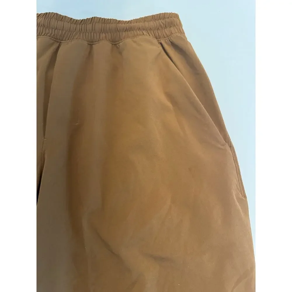 Men’s Brown Shorts Size Small